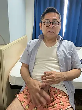 Snapshot of RYUICHI_1919 chatting on June 1, 2026, 11:59 pm RYUICHI 1919 online show from June 1, 2026, 11:59 pm