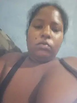 Snapshot of larih0316 chatting on March 28, 2026, 4:02 am larih0316 online show from March 28, 2026, 4:02 am