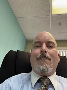 Snapshot of Wareagle27 chatting on July 13, 2026, 8:30 pm Wareagle27 online show from July 13, 2026, 8:30 pm