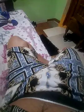 Snapshot of Chino_01millos chatting on August 3, 2026, 2:30 am Chino 01millos online show from August 3, 2026, 2:30 am