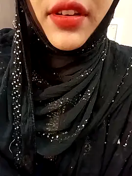 Miss Noor   online show from May 3, 2026, 6:29 am