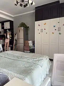 yuanpu0925 online show from June 16, 2026, 11:38 pm