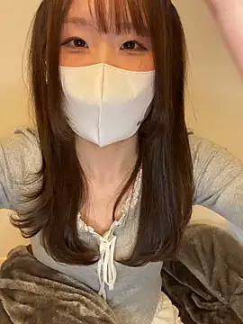 moechan mero online show from April 30, 2026, 10:22 am