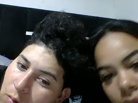 lunaa love online show from March 29, 2026, 11:28 pm