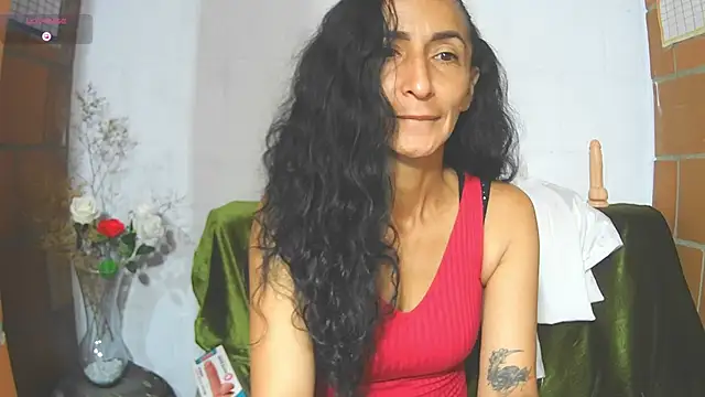 Snapshot of SamanttaLopez chatting on June 2, 2026, 10:48 am SamanttaLopez online show from June 2, 2026, 10:48 am
