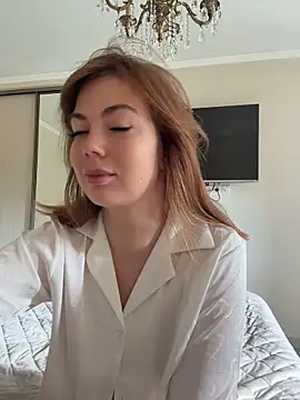Snapshot of AriaPureTemptation chatting on May 27, 2026, 2:08 am AriaPureTemptation online show from May 27, 2026, 2:08 am