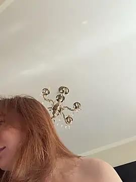 Snapshot of AriaPureTemptation chatting on May 14, 2026, 2:19 am AriaPureTemptation online show from May 14, 2026, 2:19 am