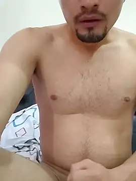 camiloangel119 online show from April 11, 2026, 5:49 pm