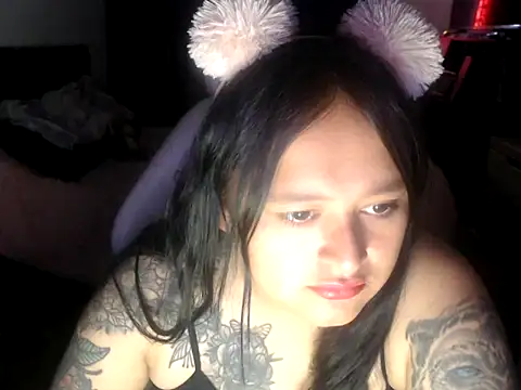 Snapshot of Natalia_latin chatting on April 23, 2026, 1:35 pm Natalia latin online show from April 23, 2026, 1:35 pm