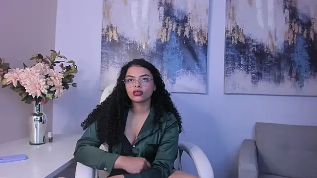 Snapshot of scarlett__2 chatting on March 31, 2026, 9:39 pm scarlett 2 online show from March 31, 2026, 9:39 pm