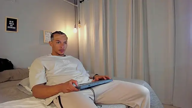 dominik drake online show from April 28, 2026, 12:31 pm