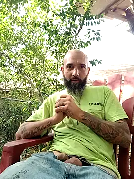 Snapshot of tainted95 chatting on March 30, 2026, 8:32 pm tainted95 online show from March 30, 2026, 8:32 pm