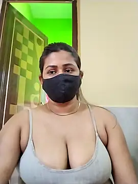 Snapshot of Rimi40464 chatting on April 12, 2026, 7:11 am Rimi40464 online show from April 12, 2026, 7:11 am