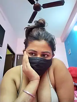 Snapshot of Rimi40464 chatting on May 7, 2026, 5:44 am Rimi40464 online show from May 7, 2026, 5:44 am