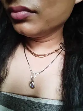 Snapshot of SweetTsAngel chatting on April 14, 2026, 7:35 am SweetTsAngel online show from April 14, 2026, 7:35 am