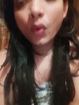 Snapshot of SweetTsAngel chatting on June 3, 2026, 6:23 pm SweetTsAngel online show from June 3, 2026, 6:23 pm