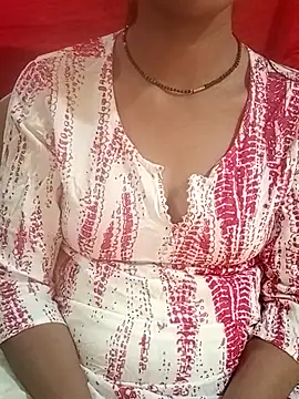 Snapshot of riyaa_sexyy chatting on June 4, 2026, 5:34 am riyaa sexyy online show from June 4, 2026, 5:34 am
