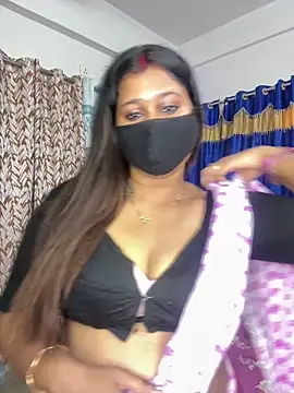 Snapshot of Sweet-Ellina chatting on April 28, 2026, 5:34 am Sweet-Ellina online show from April 28, 2026, 5:34 am