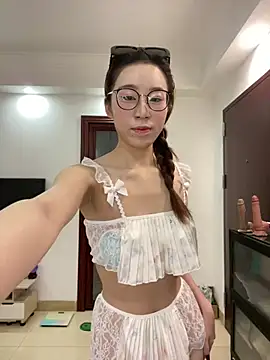 Snapshot of meimeibuguai chatting on May 30, 2026, 10:54 am meimeibuguai online show from May 30, 2026, 10:54 am