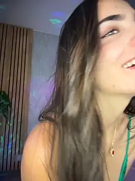 EmmaVonn online show from April 24, 2026, 7:38 pm