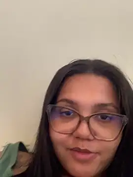 Snapshot of viviboraaaa chatting on April 26, 2026, 6:16 pm viviboraaaa online show from April 26, 2026, 6:16 pm
