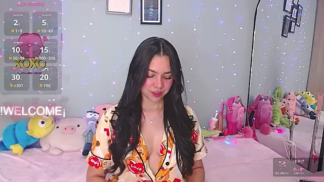 Snapshot of MissDulceRose chatting on April 28, 2026, 2:27 am MissDulceRose online show from April 28, 2026, 2:27 am