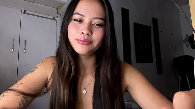 LaruePoldrack online show from April 2, 2026, 4:30 am