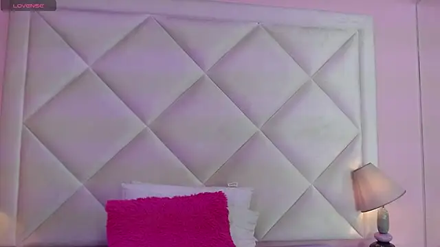 Snapshot of MistressNyx_ chatting on July 7, 2026, 1:14 pm MistressNyx online show from July 7, 2026, 1:14 pm