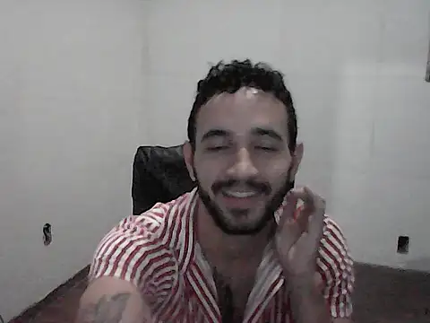 Snapshot of NoxxVx chatting on May 5, 2026, 2:03 am NoxxVx online show from May 5, 2026, 2:03 am