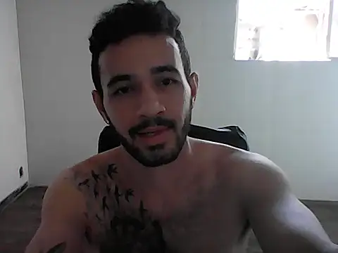 Snapshot of NoxxVx chatting on April 28, 2026, 5:17 pm NoxxVx online show from April 28, 2026, 5:17 pm