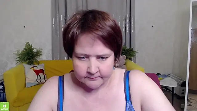 Snapshot of QUEEN02030 chatting on April 29, 2026, 3:05 pm QUEEN02030 online show from April 29, 2026, 3:05 pm