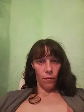 Snapshot of VikaBakerX chatting on May 17, 2026, 7:36 pm VikaBakerX online show from May 17, 2026, 7:36 pm