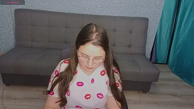 SofiDreamm online show from May 16, 2026, 9:14 pm
