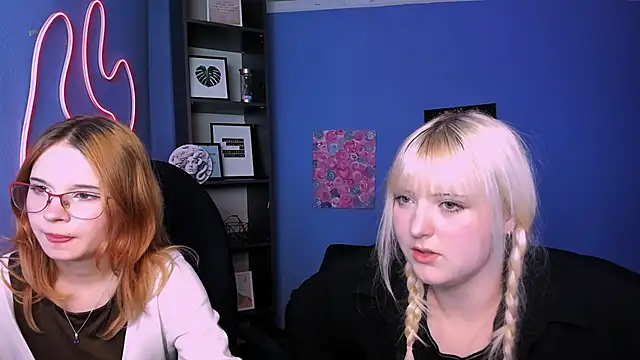 Snapshot of callmevivien chatting on April 15, 2026, 7:58 pm callmevivien online show from April 15, 2026, 7:58 pm