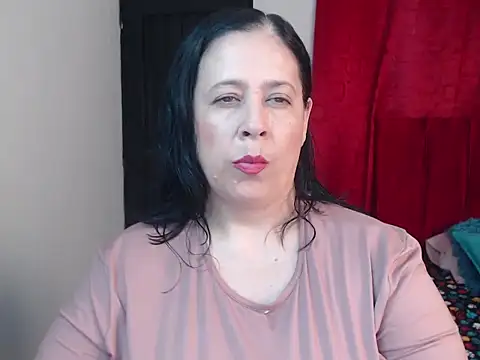 Snapshot of carlareyesk977 chatting on June 2, 2026, 10:54 pm carlareyesk977 online show from June 2, 2026, 10:54 pm