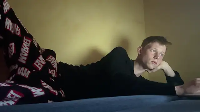 dreamy devi1 online show from April 12, 2026, 6:00 pm