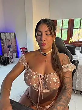 Snapshot of CocoaParadise_ chatting on April 8, 2026, 9:16 pm CocoaParadise online show from April 8, 2026, 9:16 pm