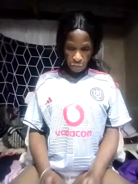Snapshot of Naughtygrany chatting on April 28, 2026, 10:36 pm Naughtygrany online show from April 28, 2026, 10:36 pm