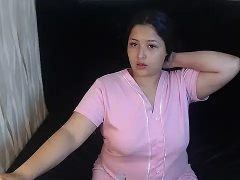 KamylaBiker online show from April 19, 2026, 6:10 pm