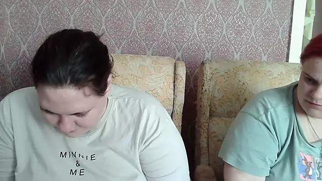 Snapshot of AmirahLaveyQx chatting on April 5, 2026, 12:56 pm AmirahLaveyQx online show from April 5, 2026, 12:56 pm