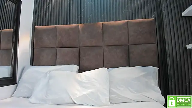 Debora Blaze  online show from April 4, 2026, 8:26 pm