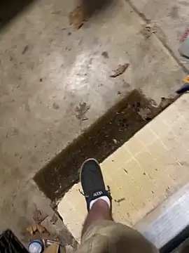 Snapshot of Shawnronald420861 chatting on April 5, 2026, 7:15 am Shawnronald420861 online show from April 5, 2026, 7:15 am