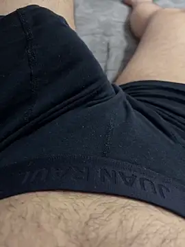 cumhors online show from April 16, 2026, 1:39 am