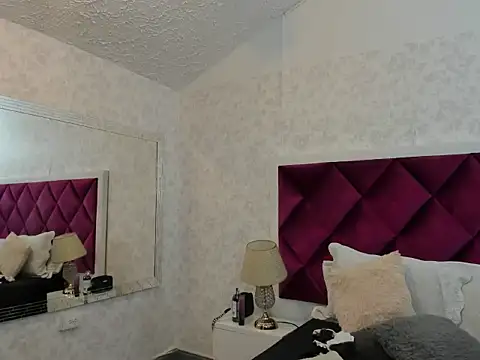 LehayJones online show from April 7, 2026, 2:46 am