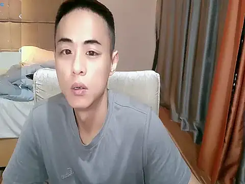 Snapshot of davidboys chatting on April 6, 2026, 4:30 am davidboys online show from April 6, 2026, 4:30 am