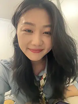 Snapshot of Shanshan_1267 chatting on April 23, 2026, 1:46 pm Shanshan 1267 online show from April 23, 2026, 1:46 pm