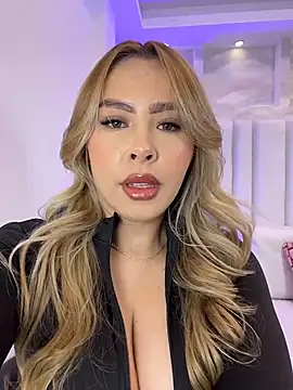 katyablonde  online show from April 22, 2026, 4:08 am
