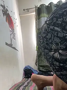Cutiepie- online show from May 14, 2026, 7:27 am