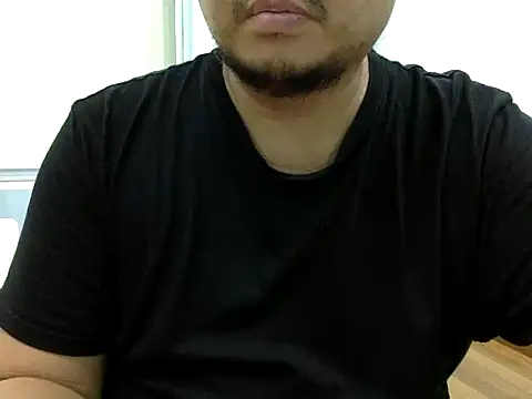 lefleur1986 online show from March 31, 2026, 11:45 am