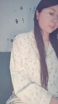 yehua001 online show from April 5, 2026, 3:51 pm